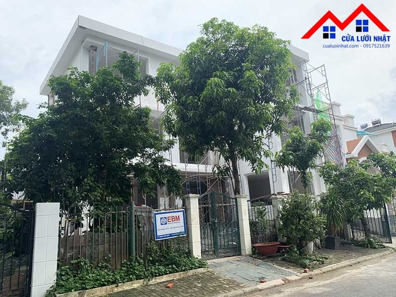 Công trình cửa lưới chống muỗi chị Ngọc, Phú Mỹ Hưng