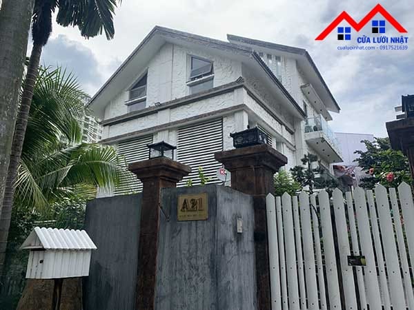 Công trình cửa lưới chống muỗi chú Công, Phú Mỹ Hưng, Quận 7