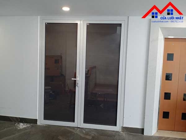 Hình ảnh cửa lưới chống muỗi chú Công, Phú Mỹ Hưng, Quận 7