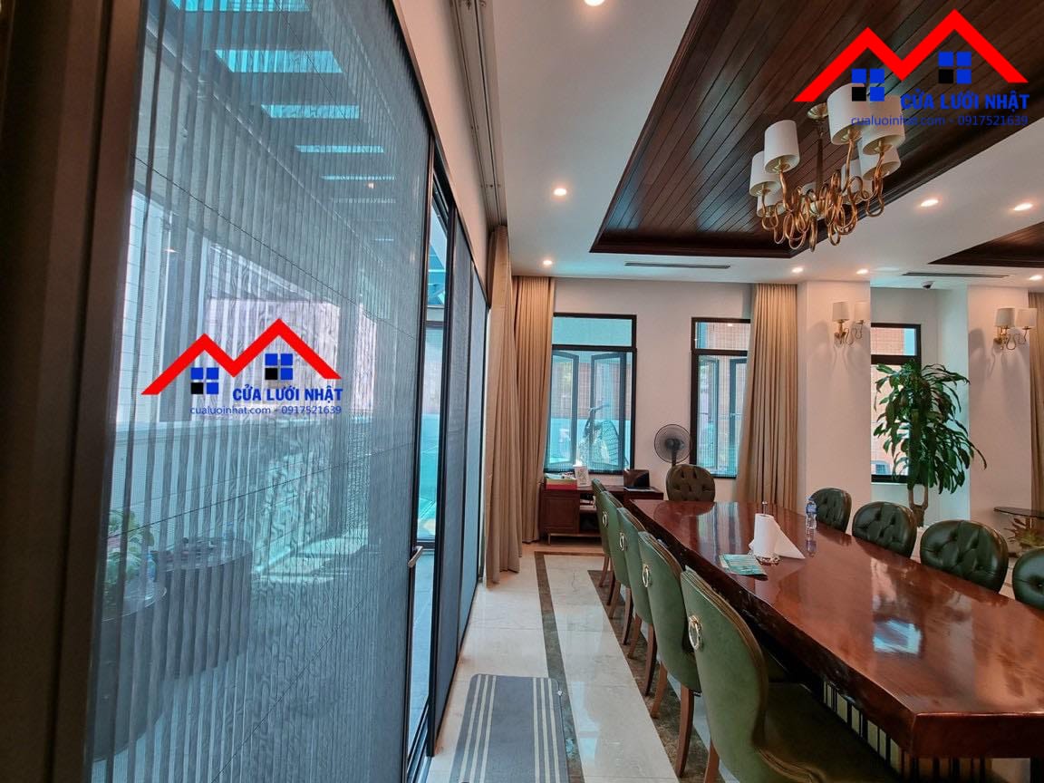 Lắp đặt Cửa lưới Biệt Thự V83 Vinhomes Central Park - Bình Thạnh