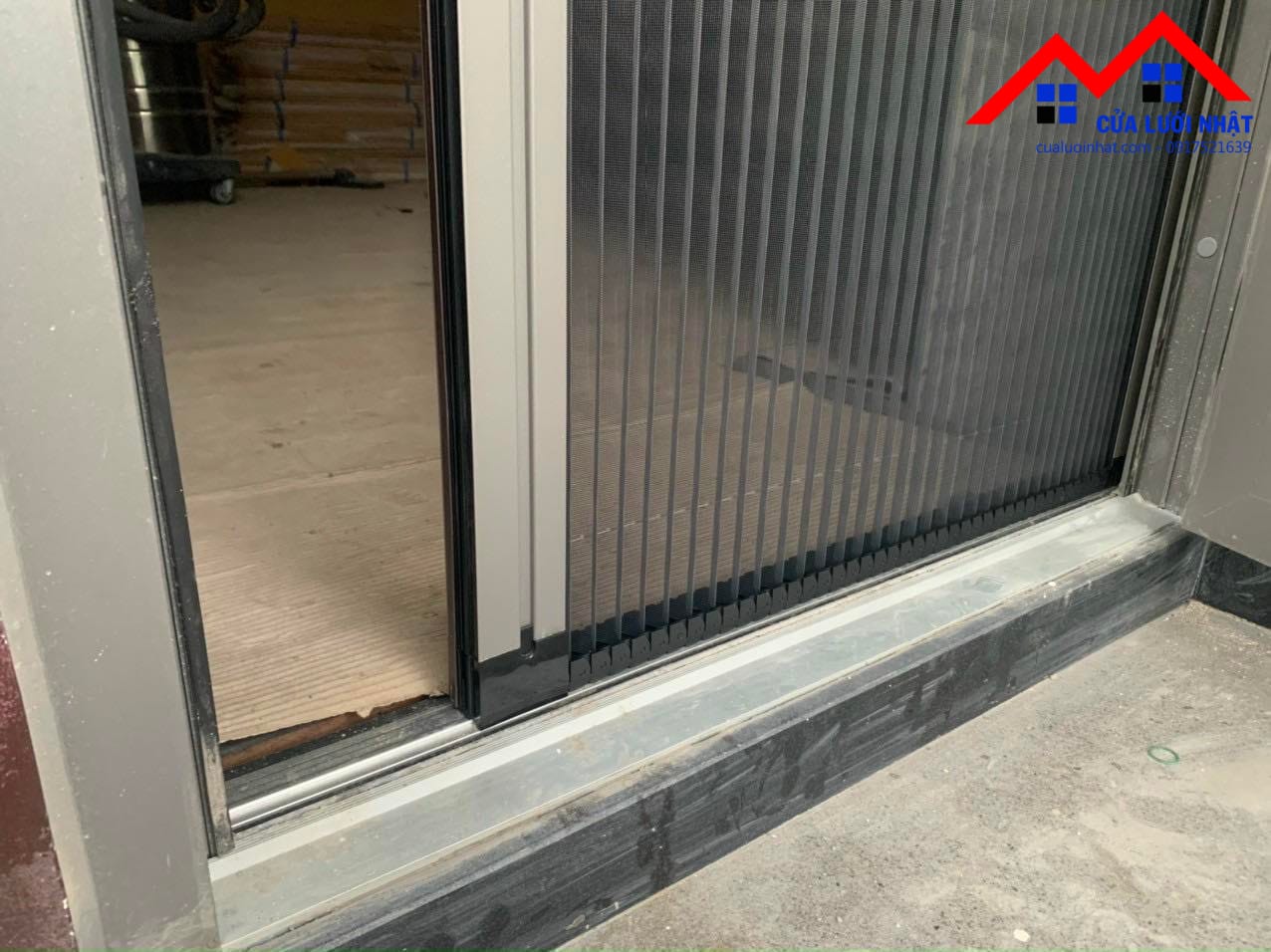 Công trình cửa lưới chống muỗi Villa Đồng Nai