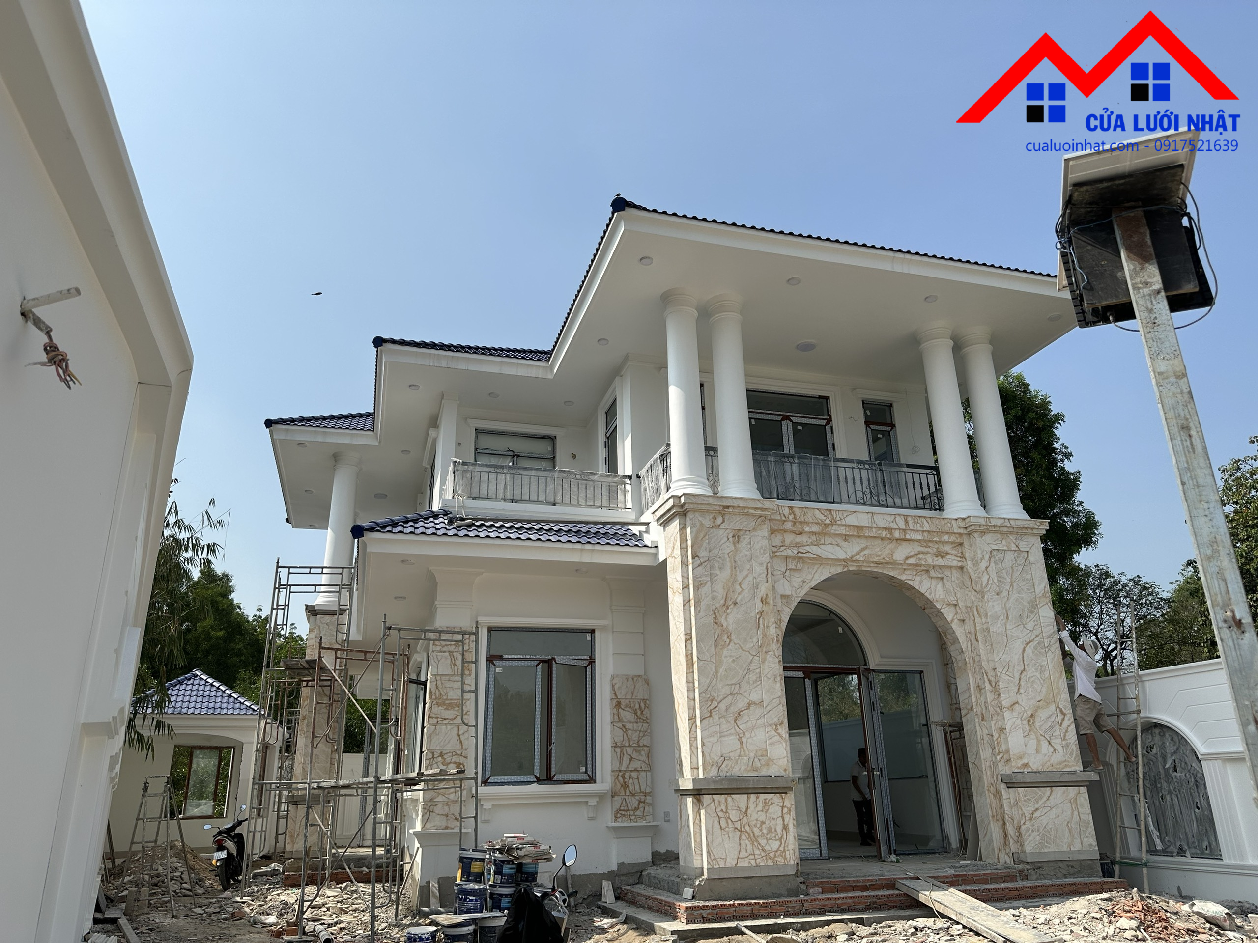 Công trình Cửa Lưới Chống Muỗi cho Villa Biệt Thự Cao Cấp
