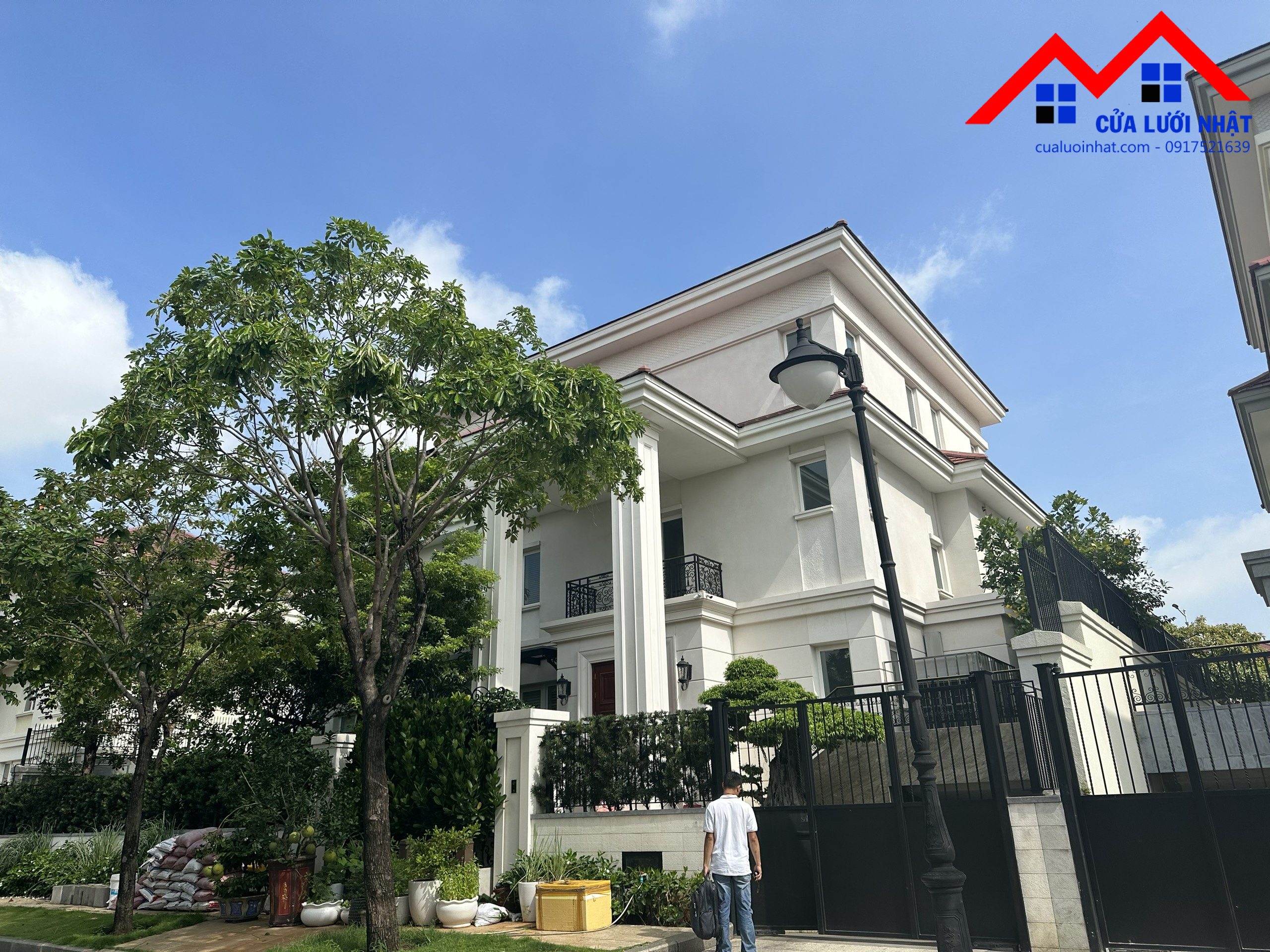 Cửa Lưới Chống Muỗi cho Biệt Thự Cao Cấp