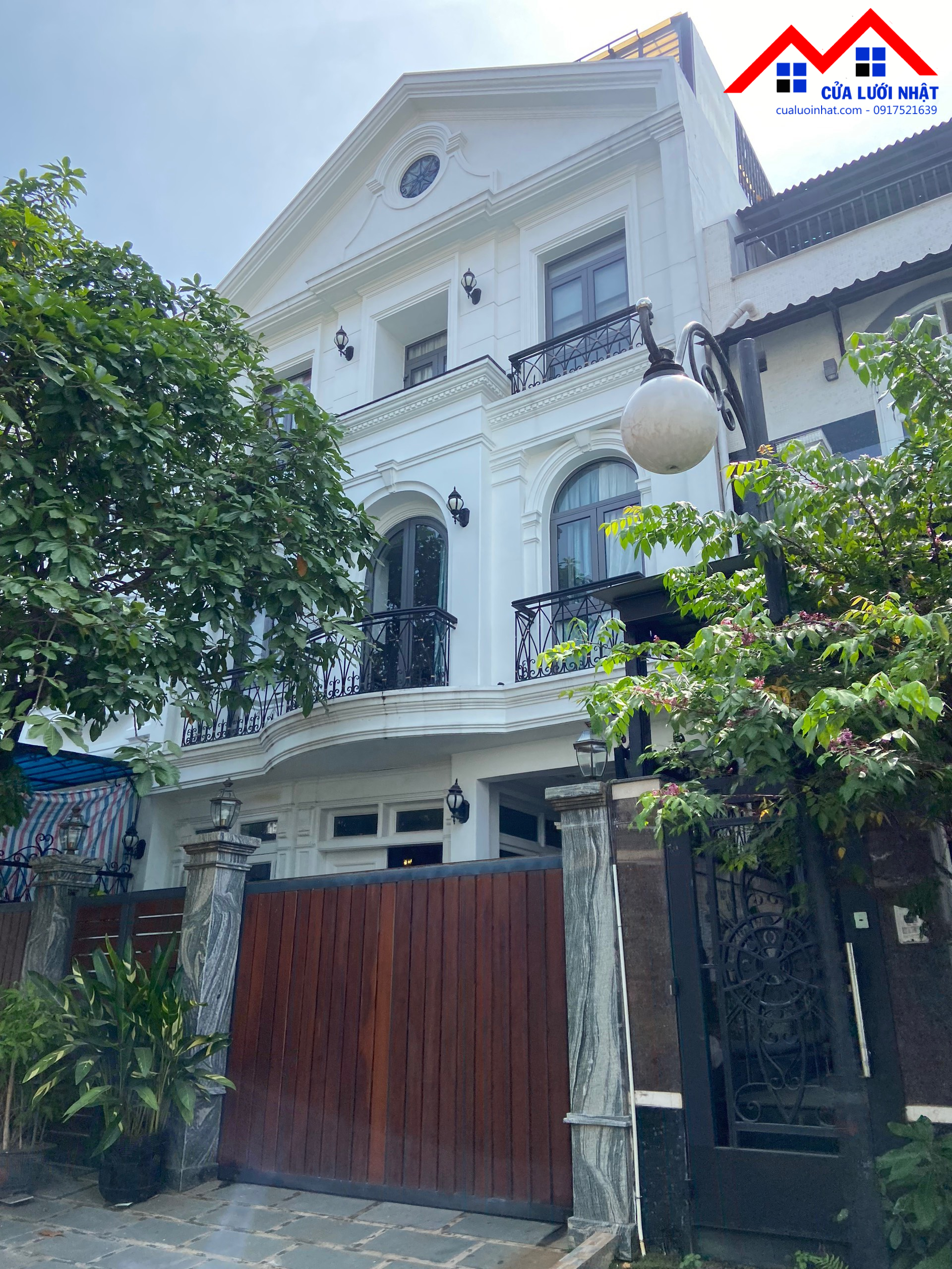 Công trình Cửa Lưới Chống Muỗi cho Villa Biệt Thự Cao Cấp