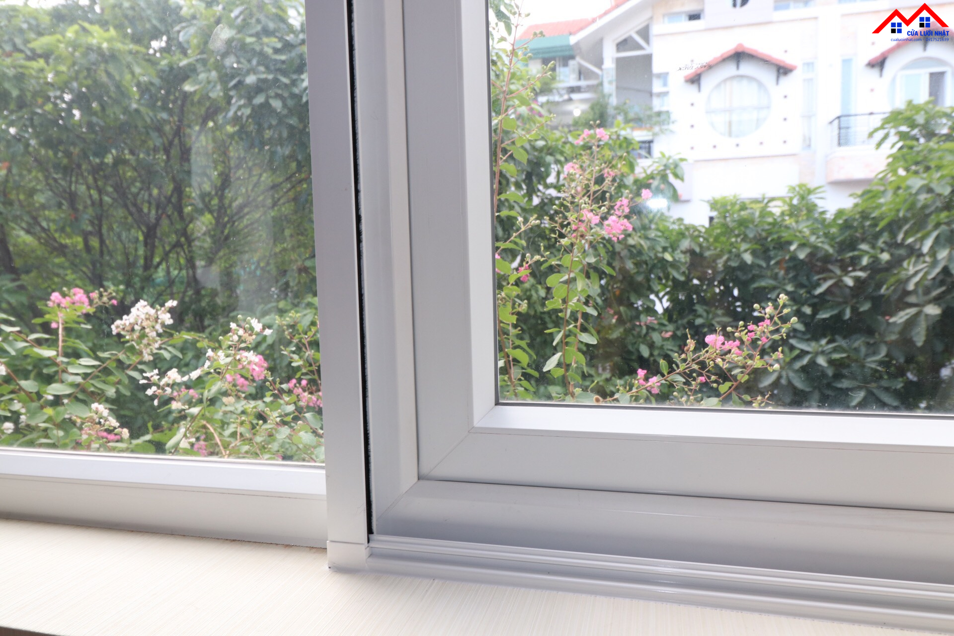Khắc phục các vấn đề thường gặp khi lắp đặt cửa lưới chống muỗi